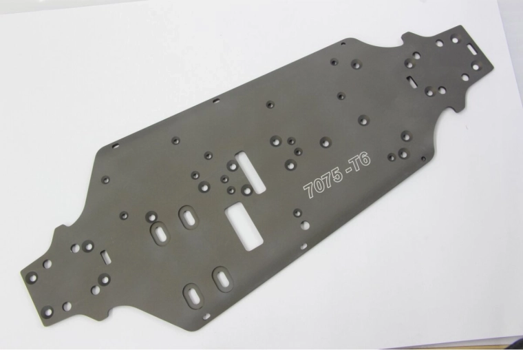 CNC-tuning van het chassis van JAMARA Speed
