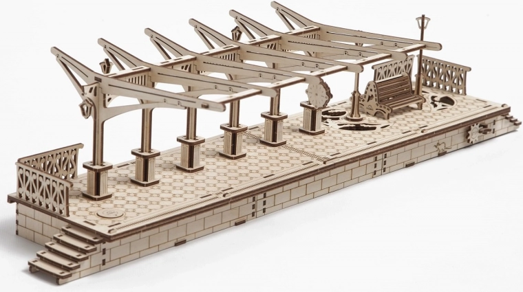 UGEARS houten mechanische 3D-puzzel station (196 stukjes)