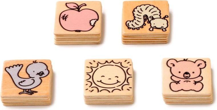 Houten kaartjes prettig in de hand