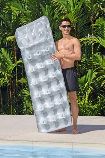 Ruime en compacte constructie
