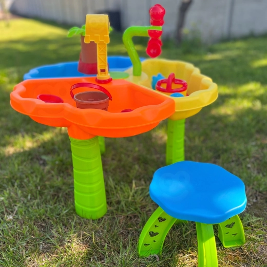 Comfortabele stoel voor kleine bouwers