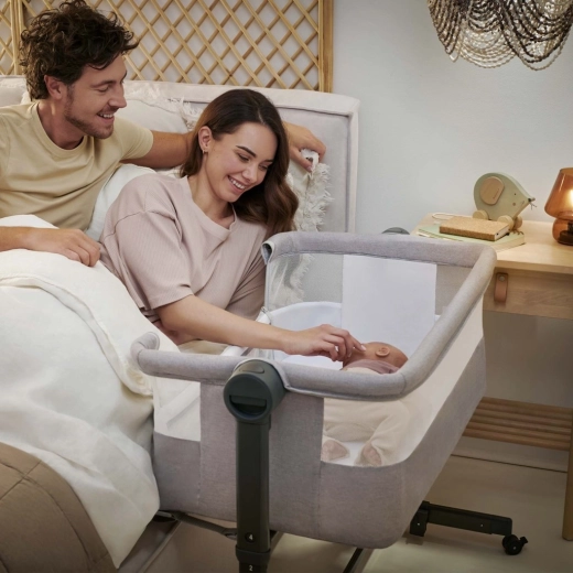 2-in-1: aanschuifbedje en zelfstandig babybedje
