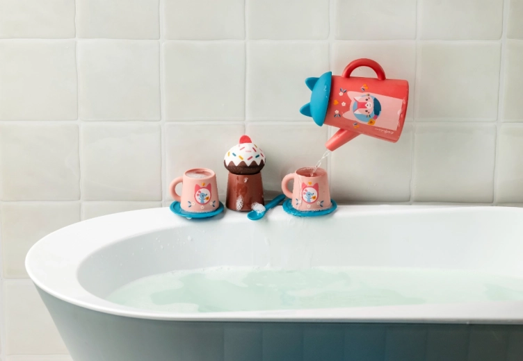 Lilliputiens waterspeelgoed theeservies kat Jeanne
