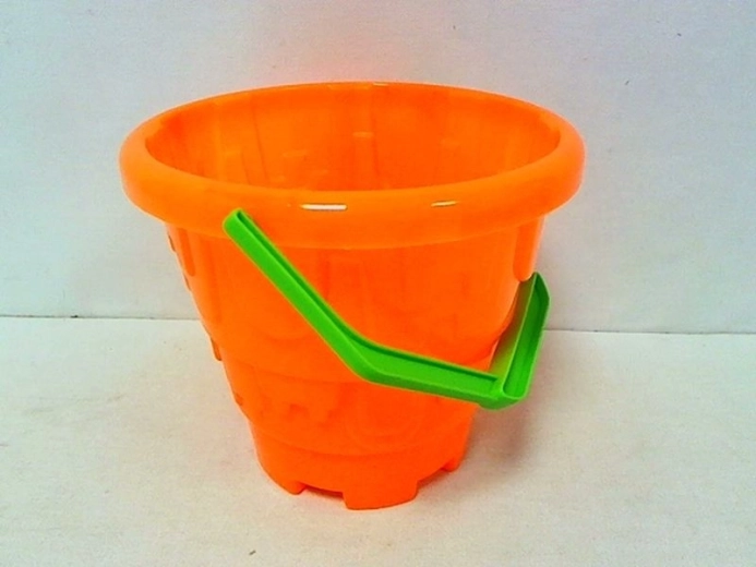 Grote kinderemmer voor zand kasteel/slot