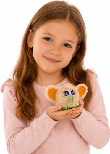 Compact knuffeltje met hanger voor aan de rugzak