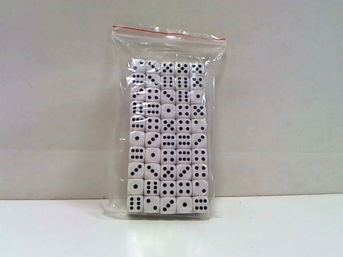 Dobbelstenen – 100 stuks per verpakking