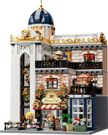 Driedelige architectuur met koepel