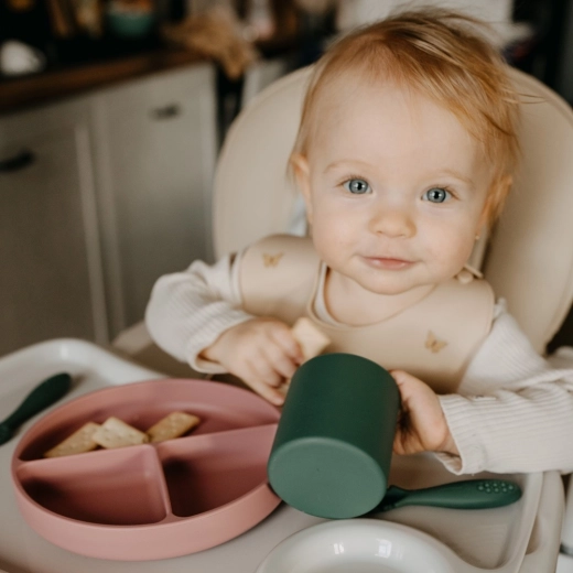 Sterke zuignap tegen omstoten