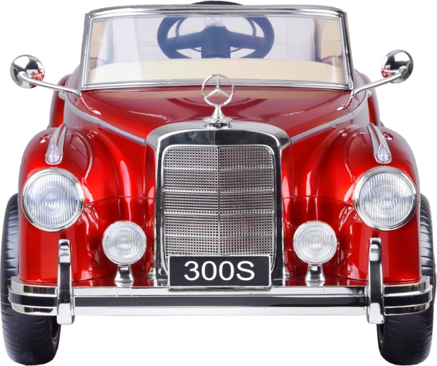 Luxe uitstraling van de klassieker MERCEDES 300S