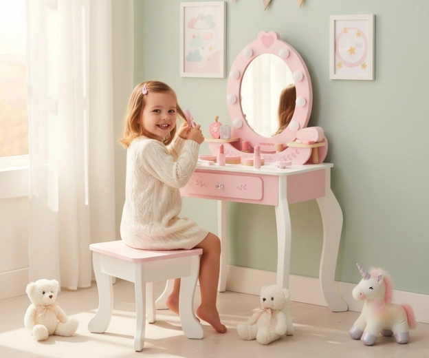 Toilettafel die meegroeit met de fantasie van het kind