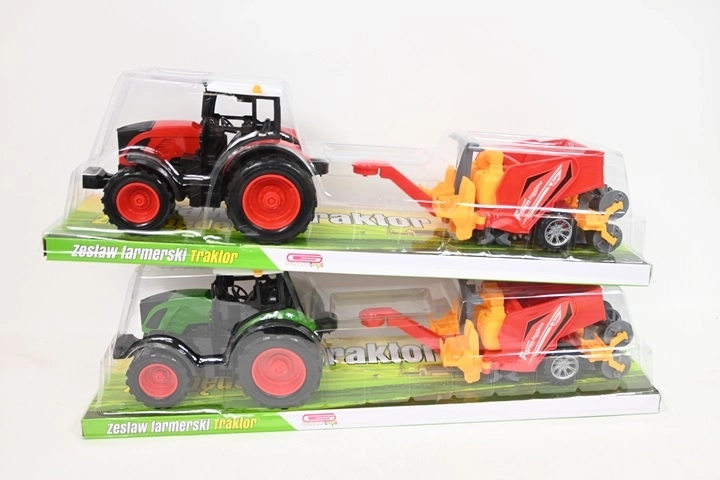 Kindertractor met landbouwmachine