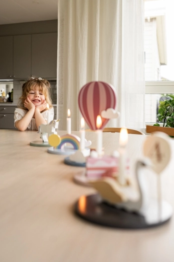 Stabiele voet en houten uitvoering