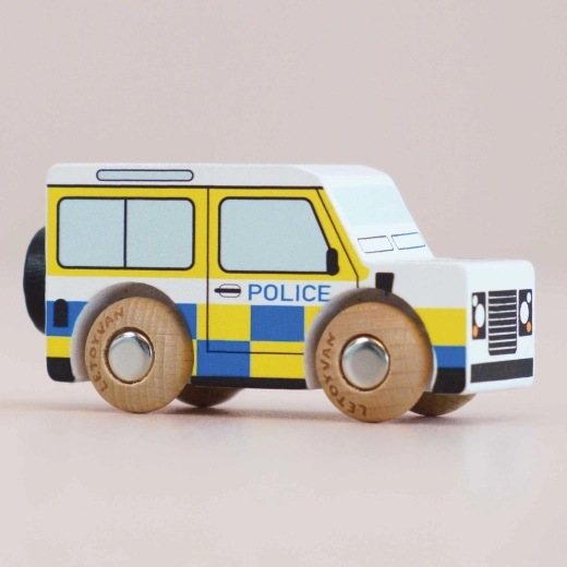 Le Toy Van houten politieauto Bobby GT250