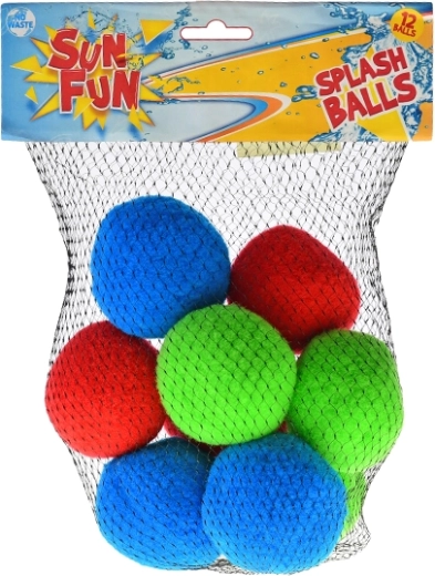 Drijvend en goed zichtbaar in het water