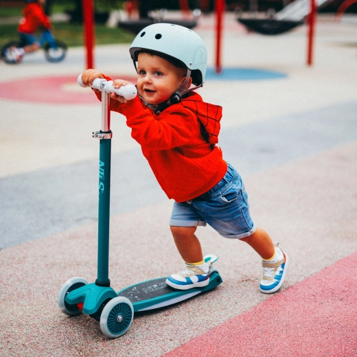 Stabiele driewielconstructie en sturen met gewicht