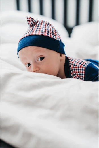 Stijlvol ruitpatroon en speelse knoop