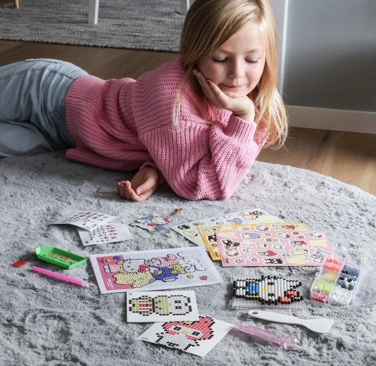 Hello Kitty-voorbeeldkaarten voor een makkelijke start