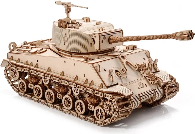 Realistisch model van de M4A3E8 Sherman-tank