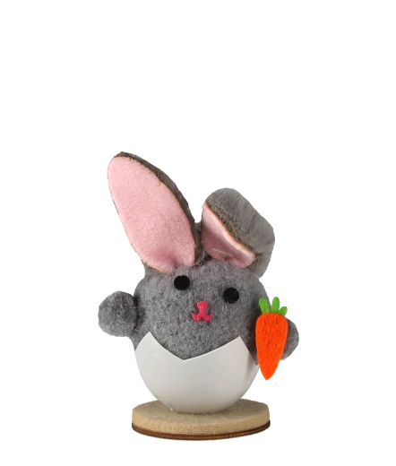 Schattig konijntje in eierschaal