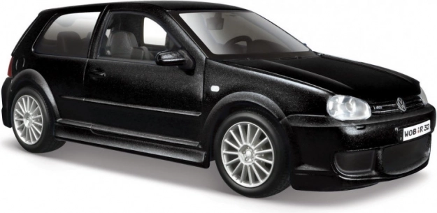 Composiet model VOLKSWAGEN Golf R32 in zwarte kleur 1:24