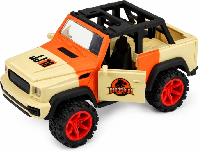 Terreinwagen met openende deuren en achterklep