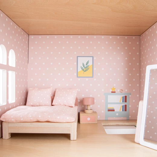 Houten poppenhuis met meubels