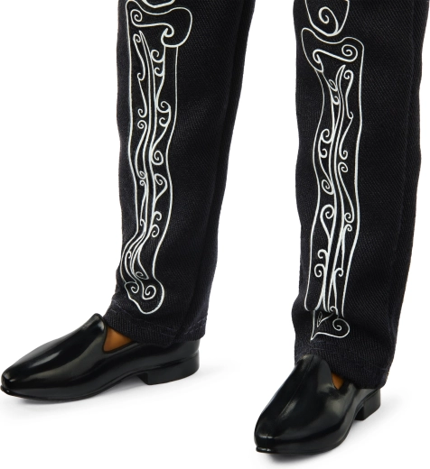 Verfijnd uitgewerkte verzameloutfit
