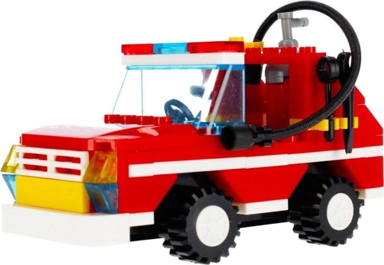 Realistisch brandweervoertuig met functionele details