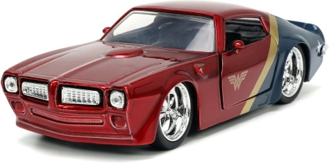 Gedetailleerd die-cast model van de 1972 Pontiac Firebird