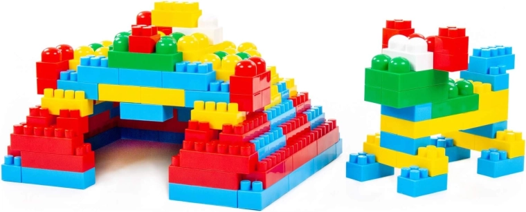 Kleurrijke onderdelen voor creatief spelen