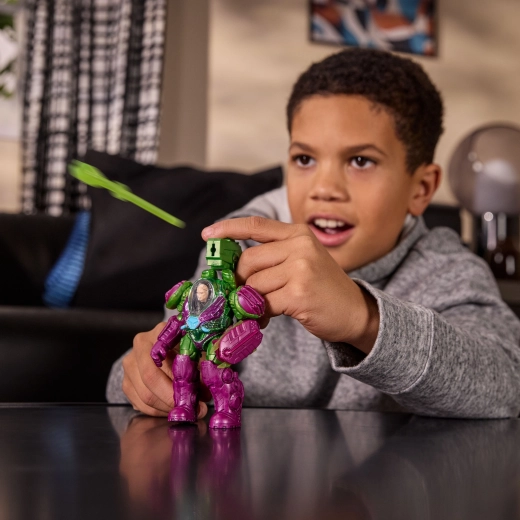 Beweeglijk actiefiguur voor dynamische poses