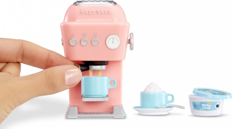 Realistisch “zetten” van mini koffie