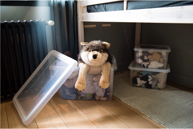 Ruimtebesparing met stapelbaar deksel