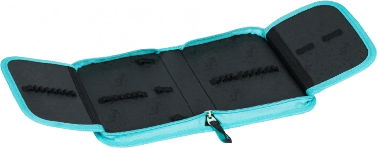 Complete uitrusting: etui, gymsack en portemonnee