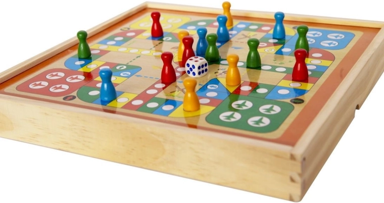 Spelbord en pionnen voor gezamenlijk plezier