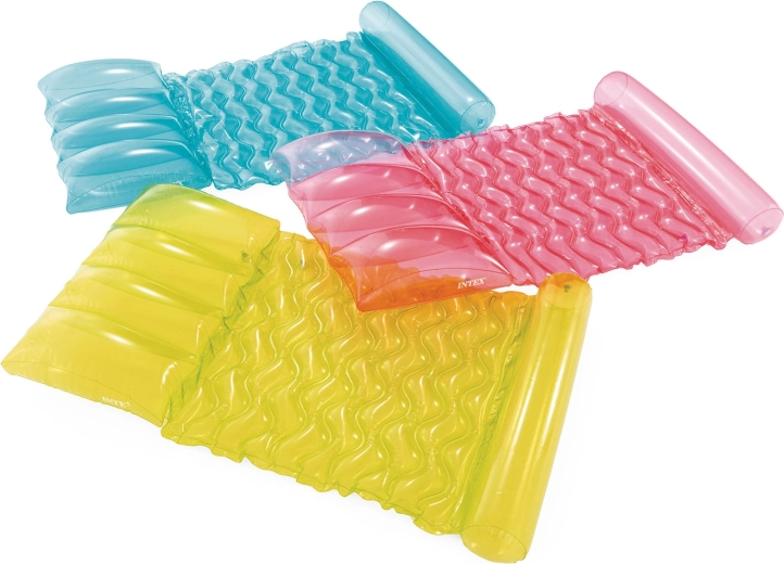 Heldere kleuren en plezier aan het water