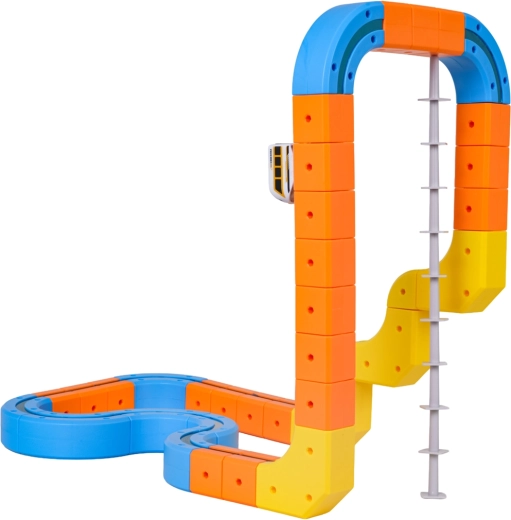 Verhoogde constructie vol speelplezier