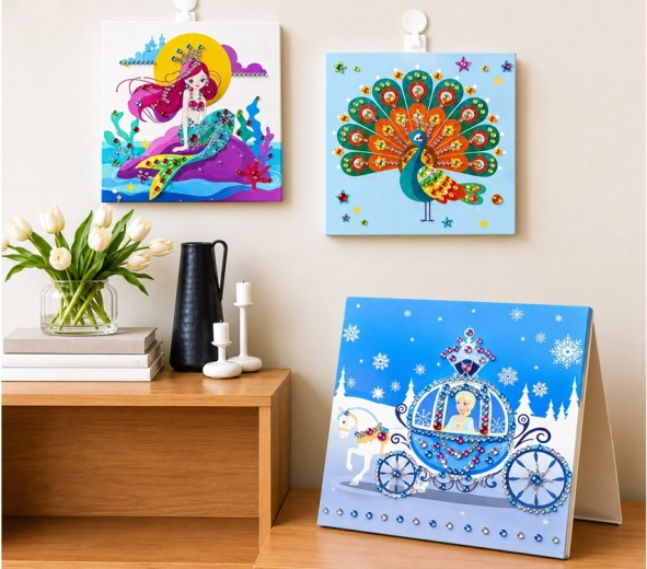 Afgewerkte afbeeldingen als decoratie voor de kamer