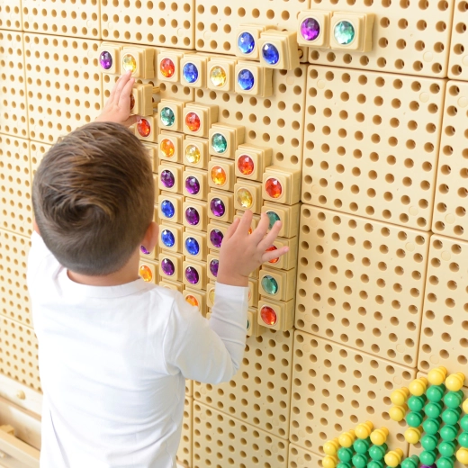 Creatief bezig zijn op een STEM-bord