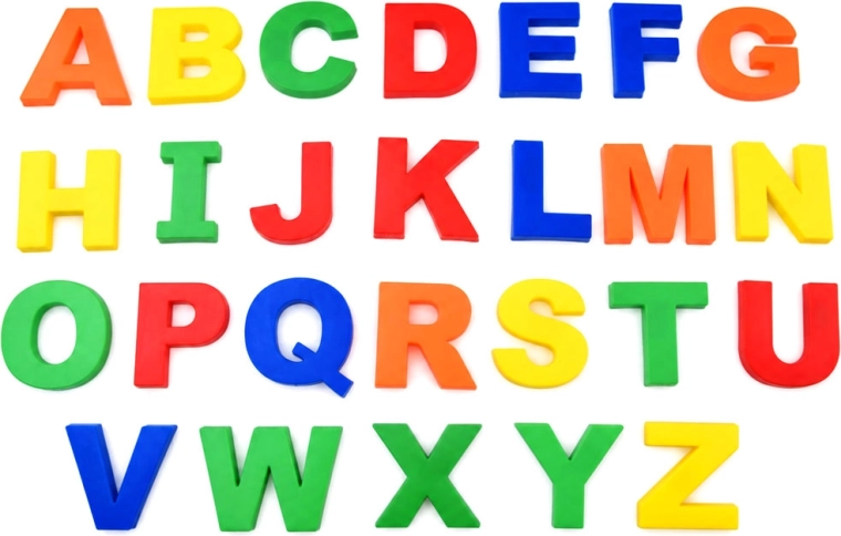 Kleurrijke hoofdletters en kleine letters