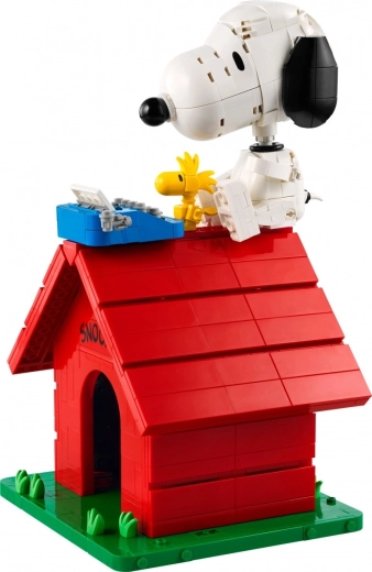 Poseerbare Snoopy en meerdere scènes om neer te zetten