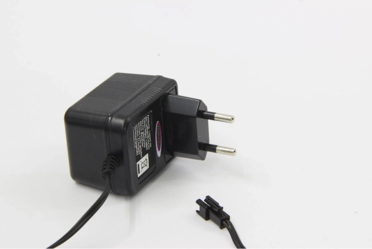 Oplader voor Dancing Car 6 V met connector (230 V) - 1 stuk