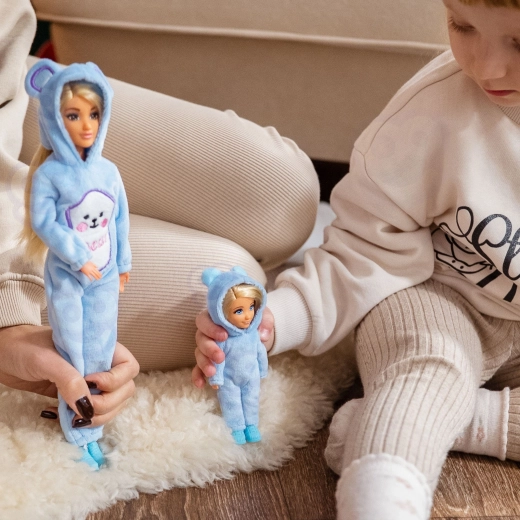 Twee poppen voor gezamenlijke verhalen