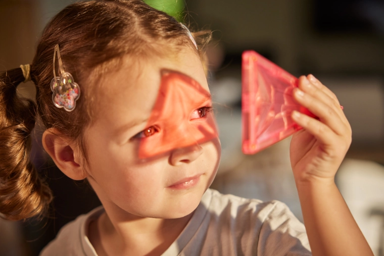 Spelen met licht, vormen en kleuren