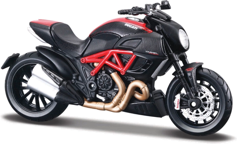 Maisto motor Ducati Diavel Carbon 1:18