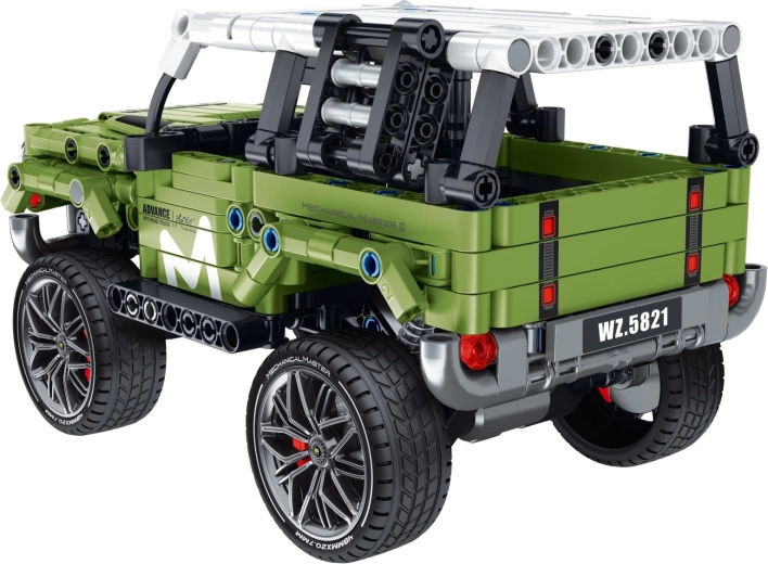 Uitgewerkt model van een terreinwagen