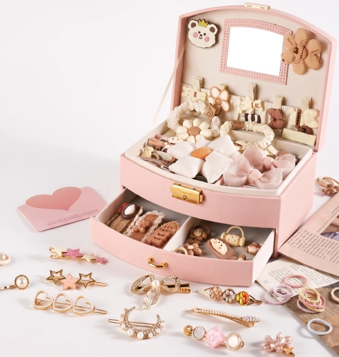 Sieradendoosje met haaraccessoires