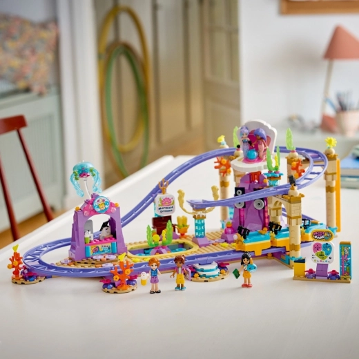 Veel accessoires en pretparkspel