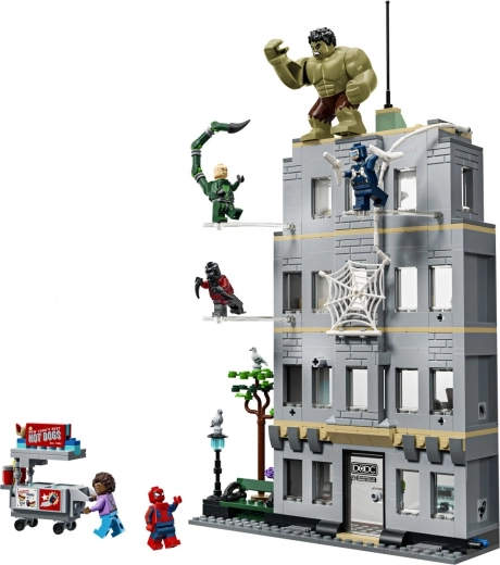 Instortbare gevel met Hulk binnenin