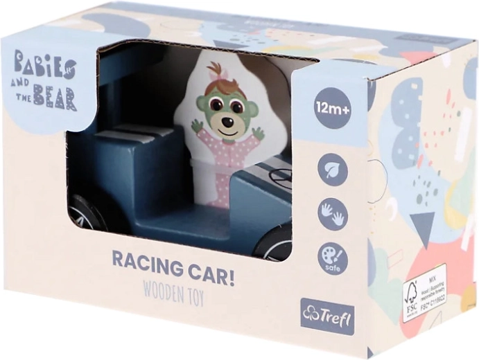 Blauwe houten raceauto met Bobaska-figuurtje